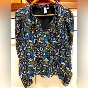Gorgeous Joie black background floral blouse size XS Excellent Condition!